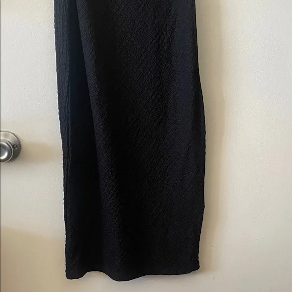 H&M|Chic Black Textured Midi Dress|XXS|NWT - Picture 6 of 8